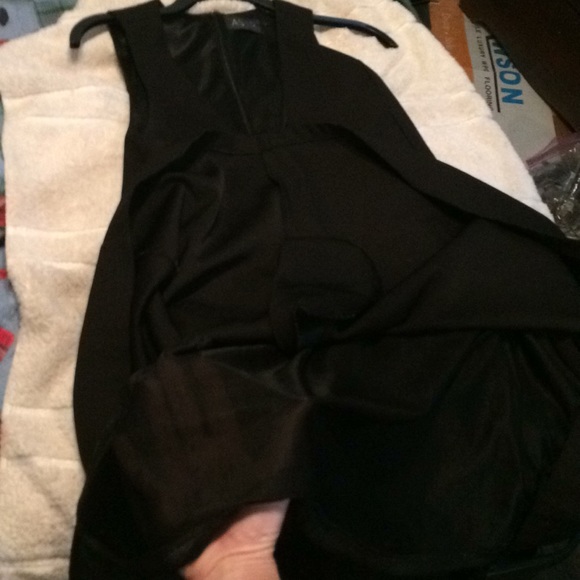 ! ASIR Black sleeveless dress with pockets - Picture 7 of 8